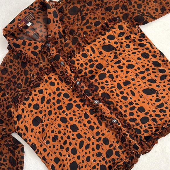 Nadya | Button Front Ruffle Bead Detail Animal Print Blouse Handmade in Bali (S) - Picture 6 of 15